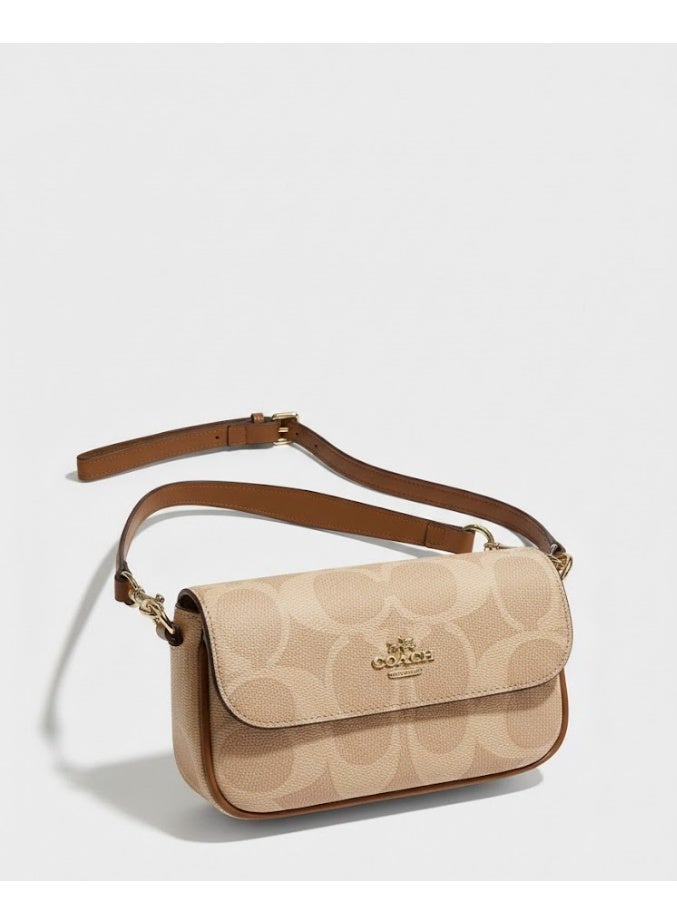 كوتش اوت ليت حقيبة كوتش "سيجنتشر" كروس بودي - لون كافيه (Khaki/Beige) - إكسسوارات ذهبية فاخرة - Image 2